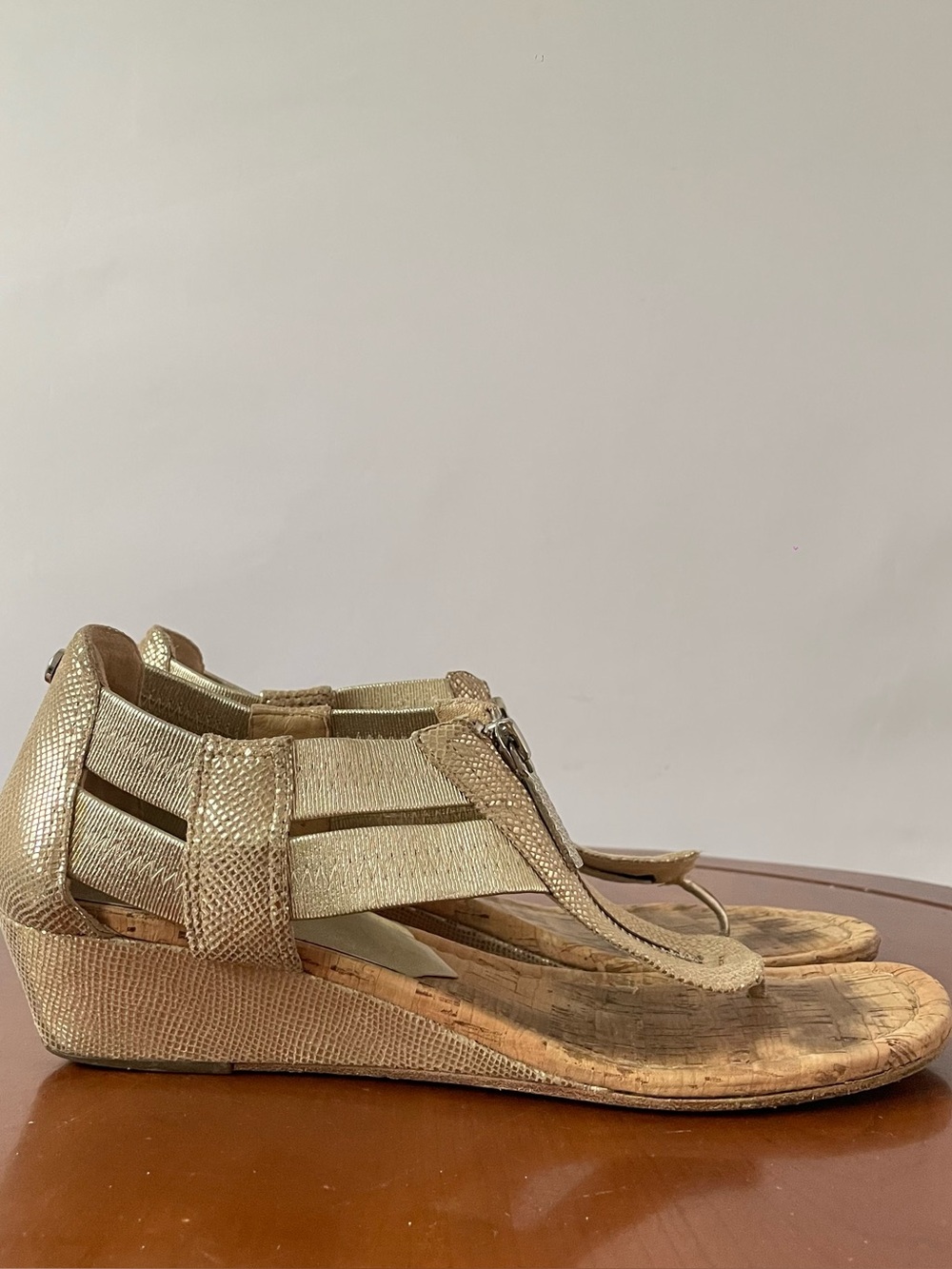 Donald J Pliner Dori sandals | US 9M